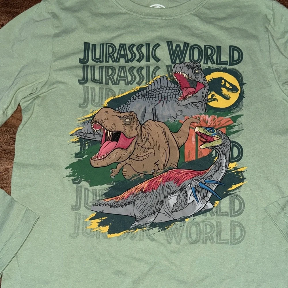 Jurassic world boys tee size xl - Picture 2 of 2